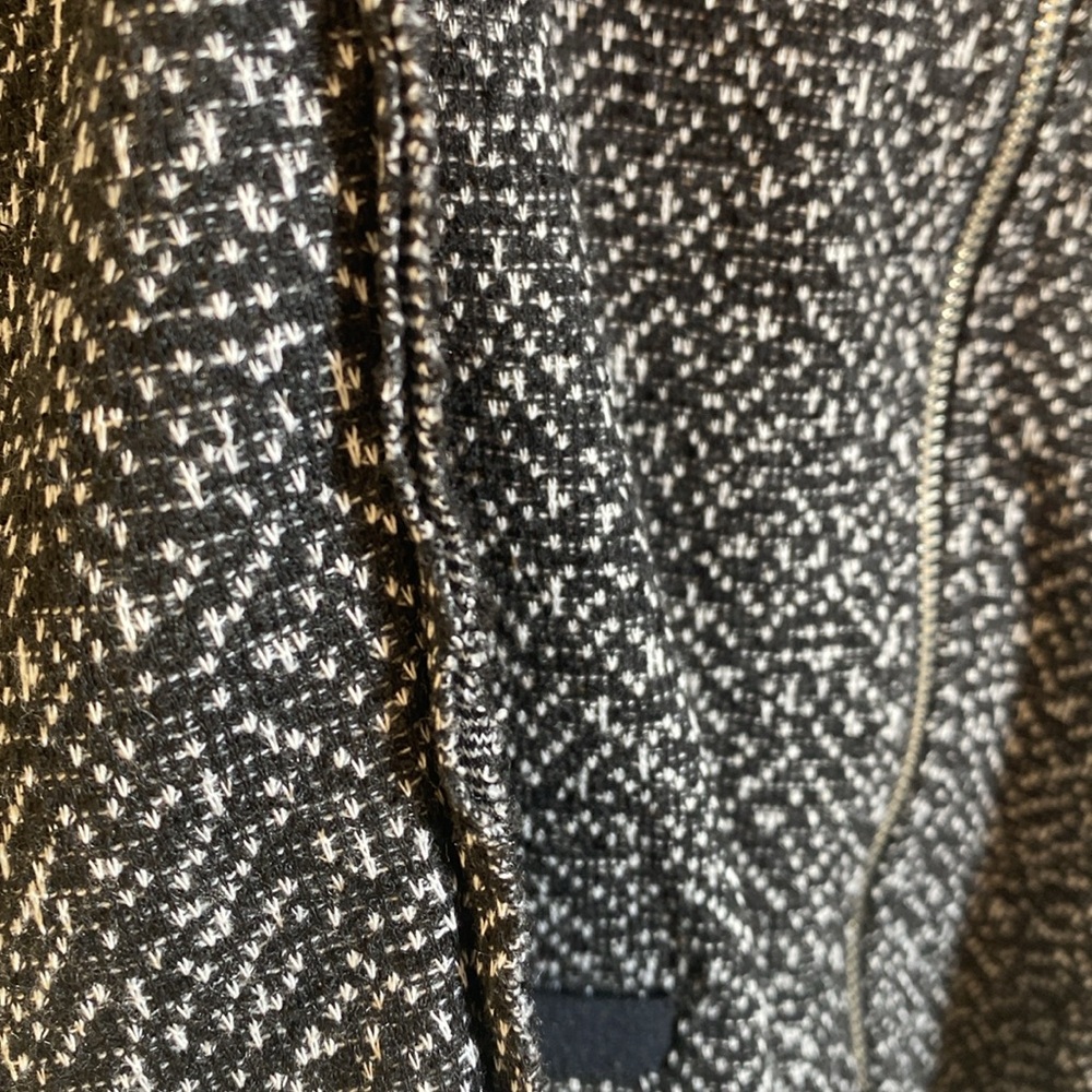 Metaphor Cropped Lightweight Zip Up Jacket Size XL - Picture 9 of 16
